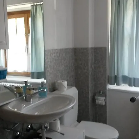Hotel Danis *