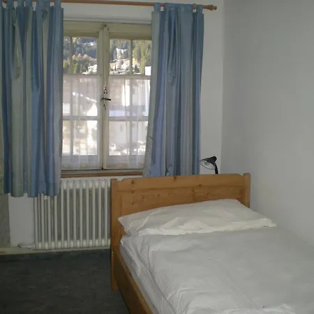 Hotel Danis *