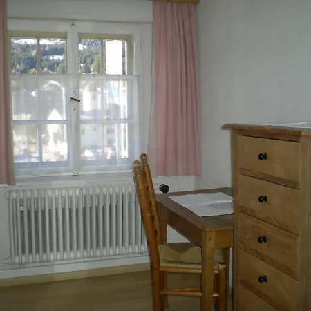 Danis לנזרהיידה